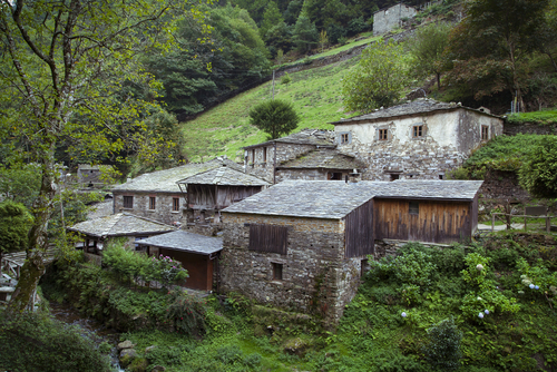 10 pueblos españoles maravillosos que te harán suspirar