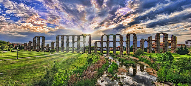 Acueducto de los Milagros en Mérida