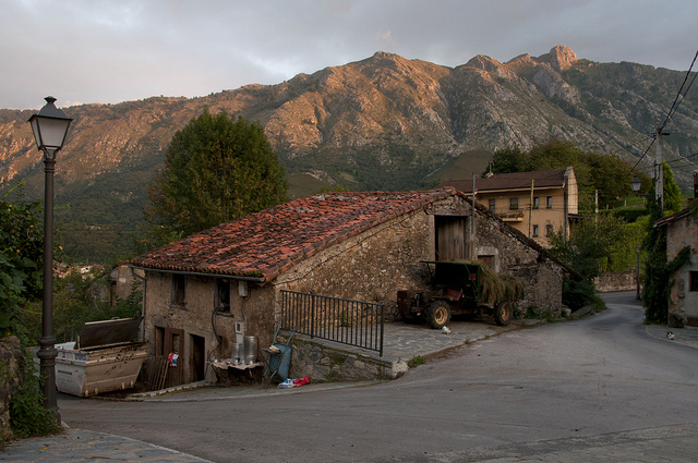 Arenas de Cabrales, uno de los pueblos de los Picos de Europa