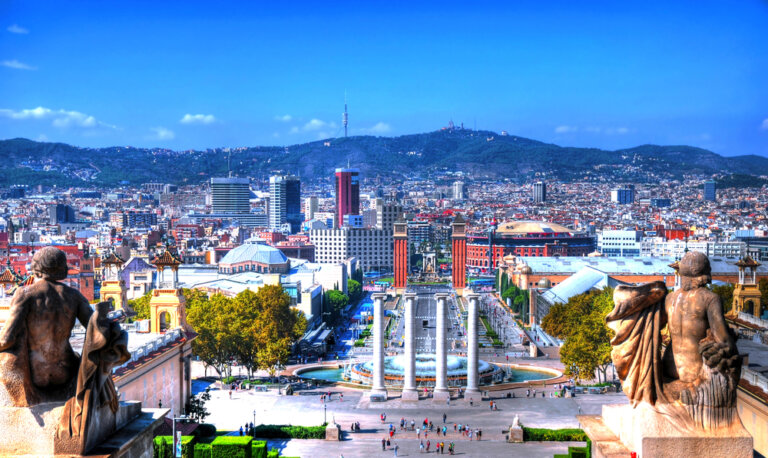 ¿Dónde se pueden aparcar caravanas en Barcelona?