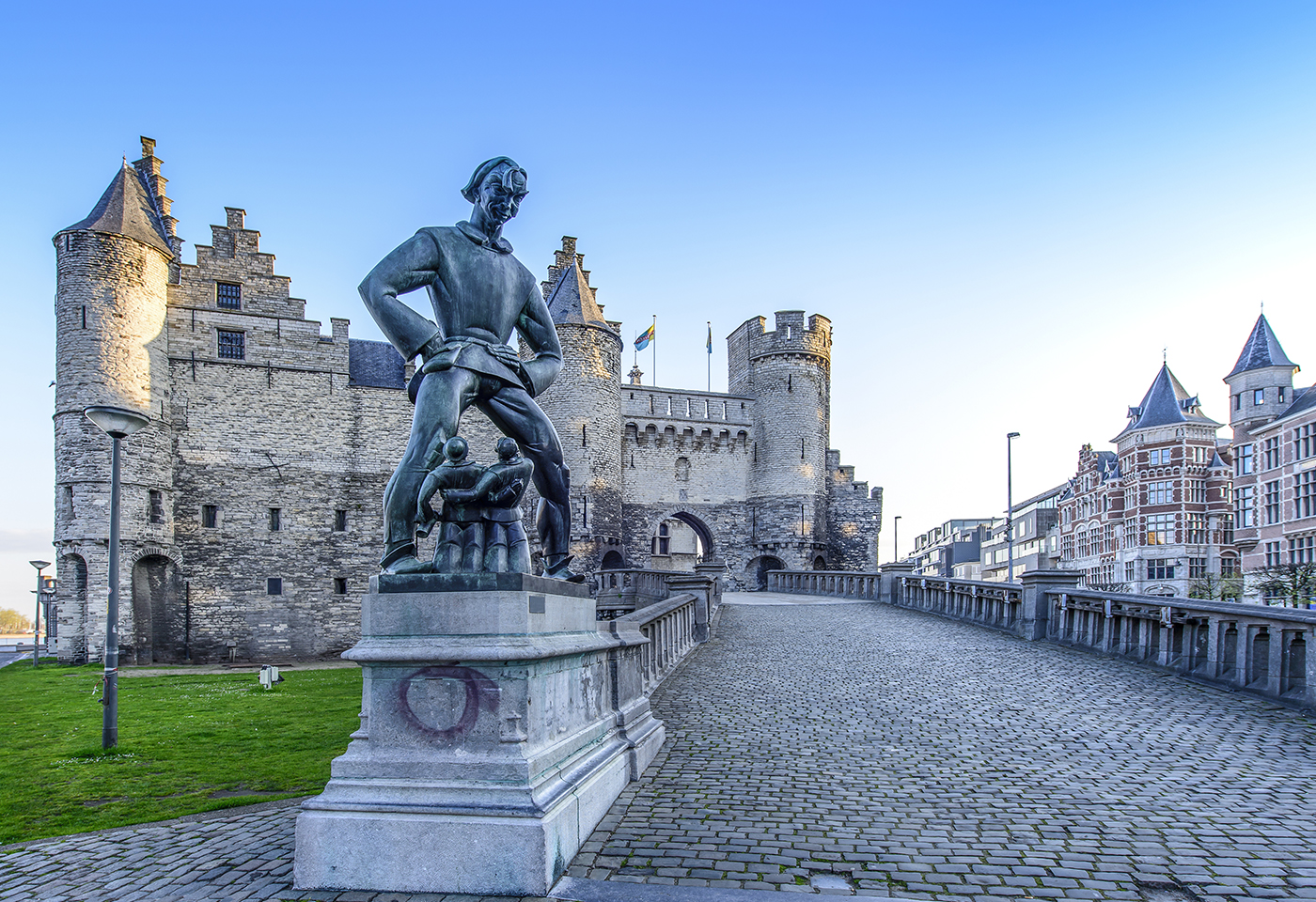 Castillo de Amberes, la ciudad de los diamantes