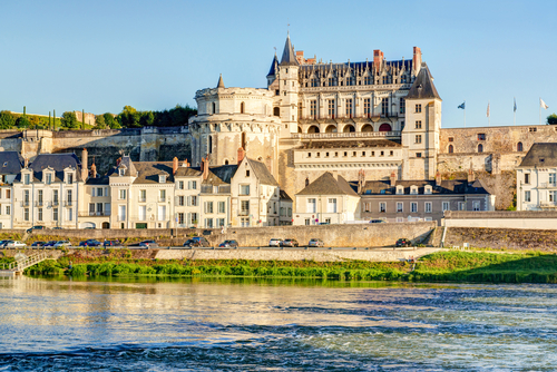 Castillo de Amboise en el valle del río Loira