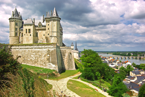 Castillo de Saumur en el río Loira