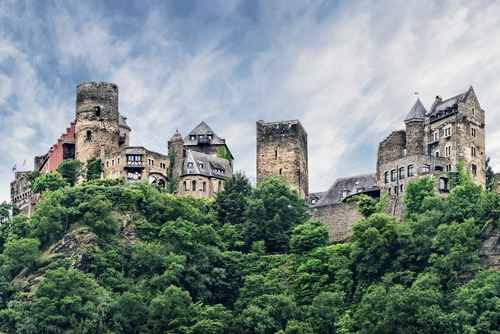 Castillos del Rhin, Schonburg