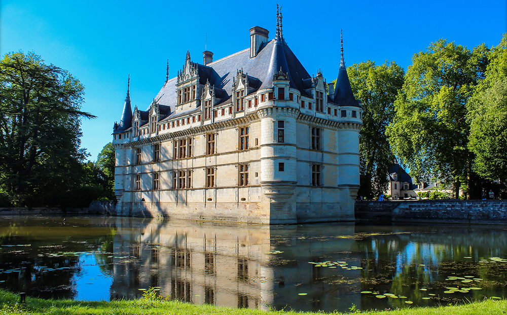 Château Azay-le-Rideau en una ruta por los castillos del Loira
