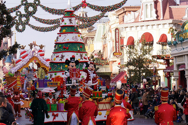 Disneyland París, uno de los destinos navideños especiales