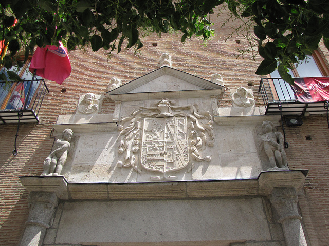 Fachada del Palacio de los Dueñas
