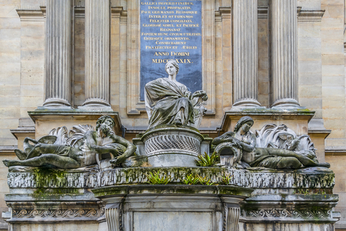 Fuene de las Cuatro Estaciones de París