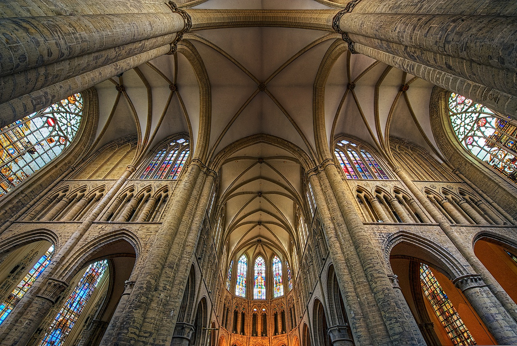 Interior de la catedral de Bruselas