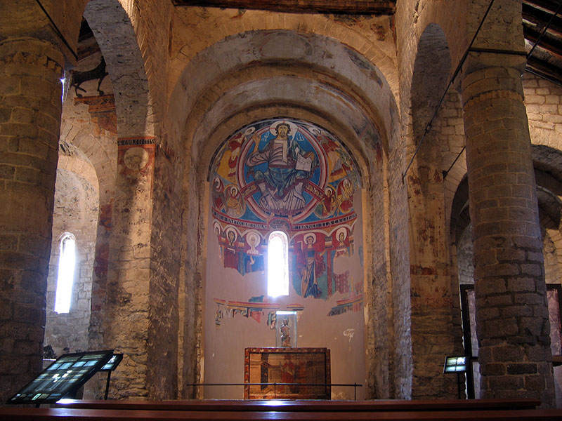 Interior de Sant Climent deTaüll