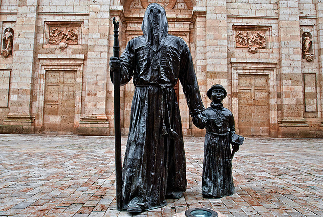 Monumento a la Semana Santa en Medina de Rioseco en Valladolid