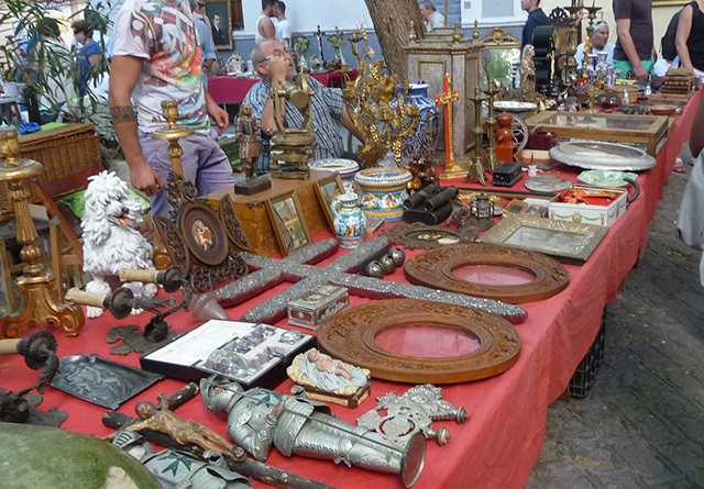 Mercadillo dela calle Feria de Sevilla
