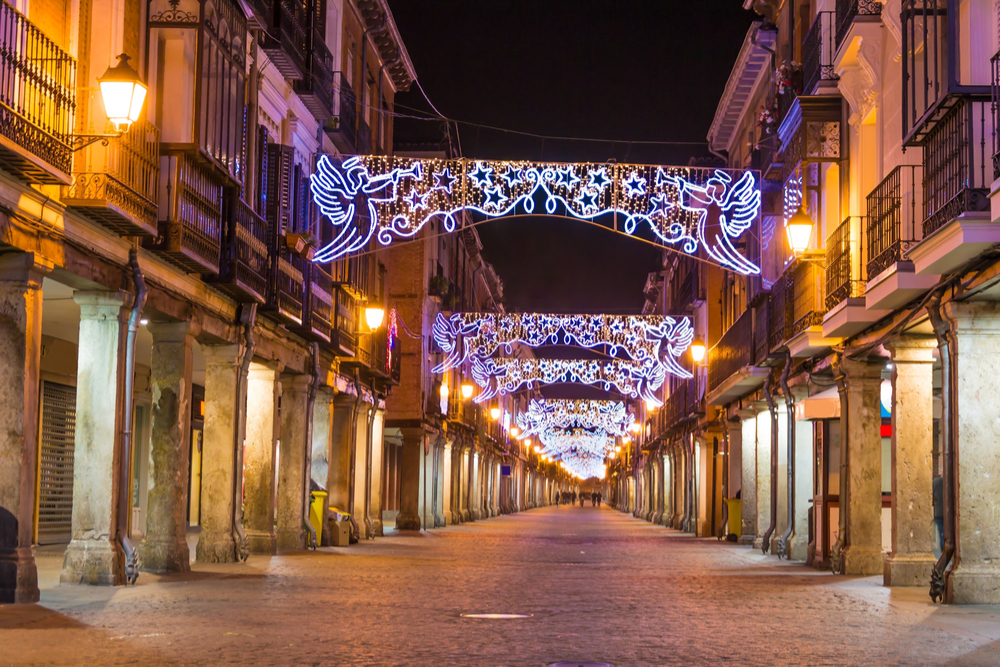 Decoración navideña en Alcalá de Henares