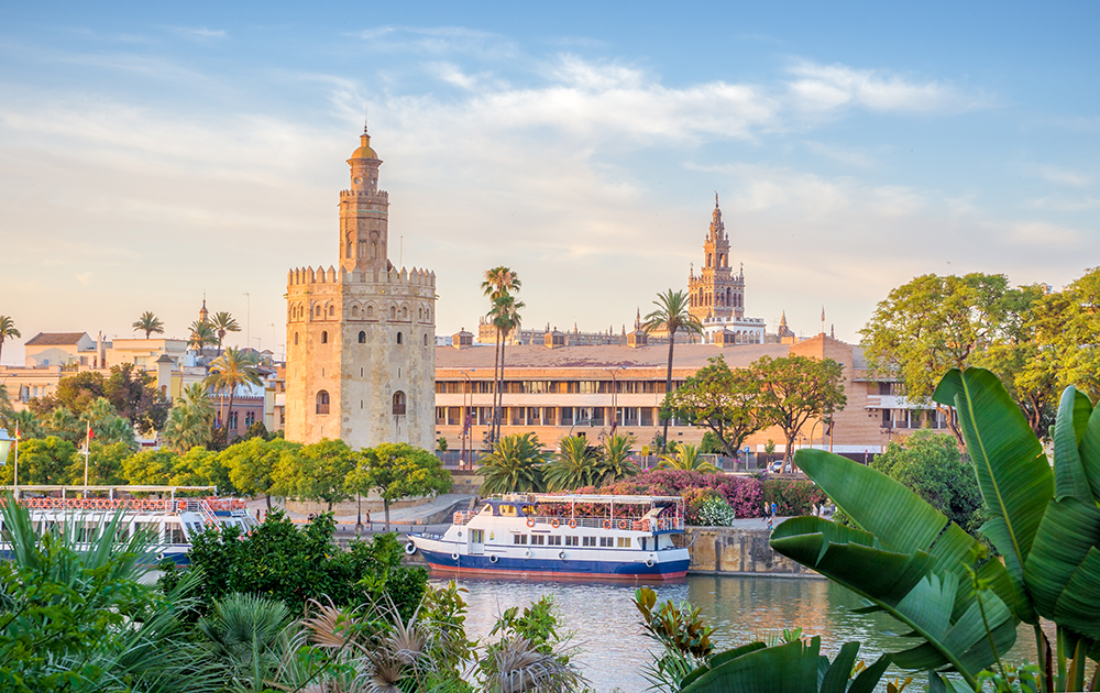 llegar a la Torre del Oro de Sevilla andando