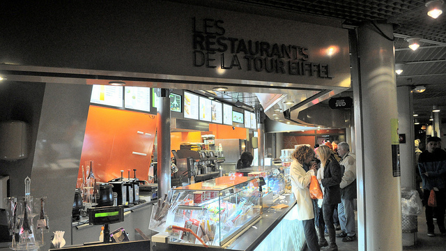 Buffet en la Torre Eiffel