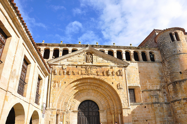 Colegiata de Santa juliana una delas cosas que ver en Santillana del MAr