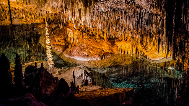 Cuevas del Drach