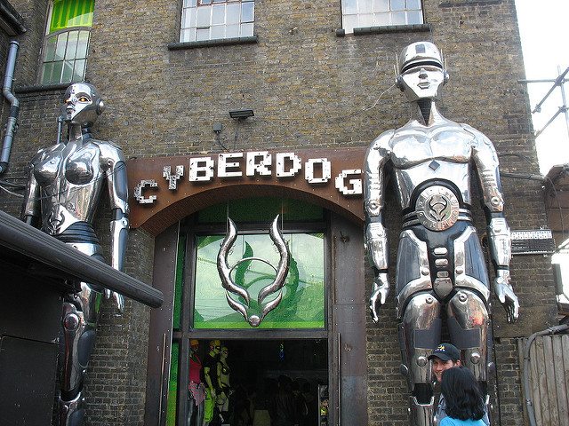 Cyberdog en Camden Town