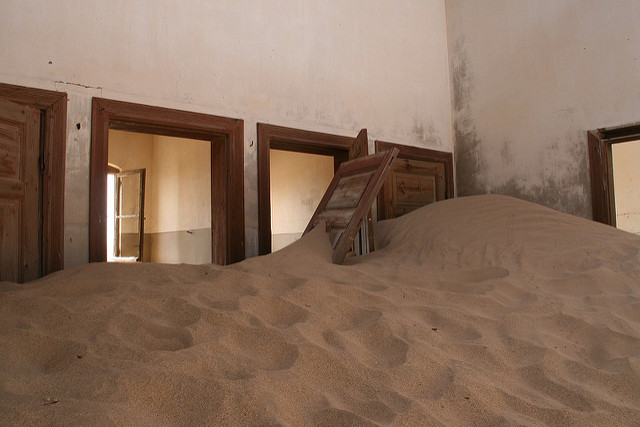 Kolmanskop un pueblo abandonado en Namibia