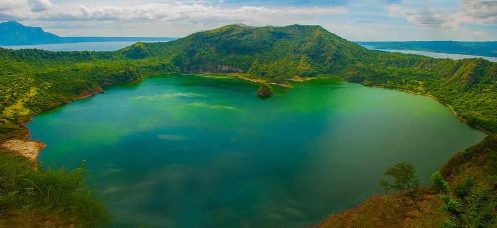 Isla del lago Taaal, una de las islas en medio de lagos más curiosas
