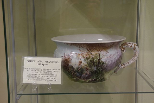 Museo del Orinal deciudad Rodrigo, uno de los museos más curiosos de España