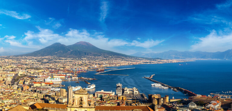 Visita Nápoles y Pompeya en dos días inolvidables