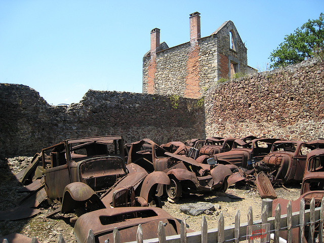 ORador-sur-Glane una de las ciuddes abandonadas en Francia