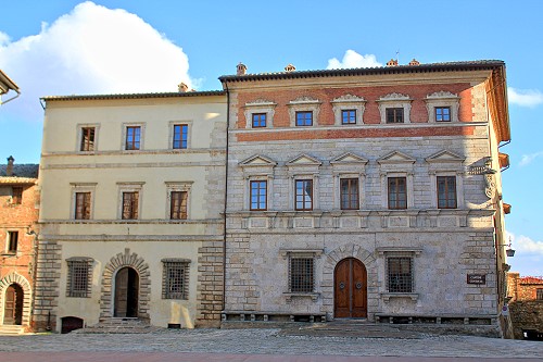 Palazzo Contucci en Montepulciano