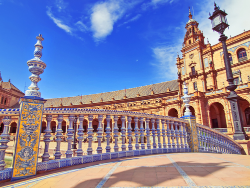 Puente de la Plaza de España de Sevilla