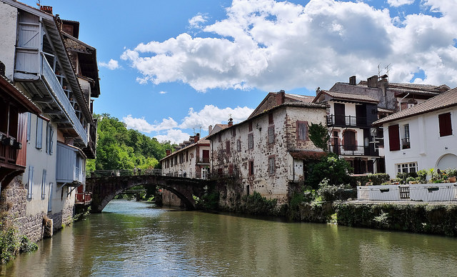 Visitamos 4 preciosos pueblos del País Vasco francés