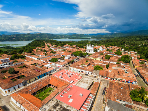 Suchitoto en El Salvador