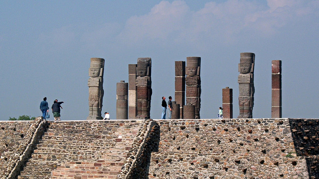 Atlantes de Tula