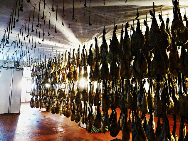 Fábrica de embutidos en Guijuelo