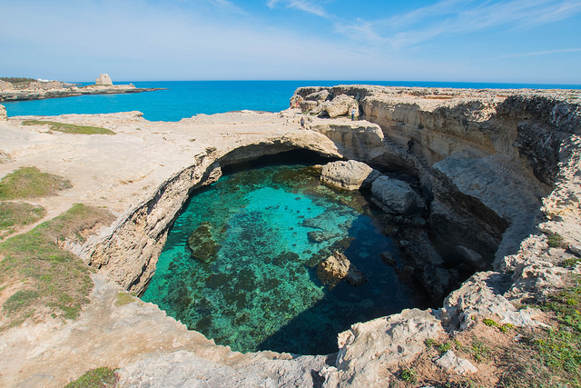 Grotta de la Poesía en Italia