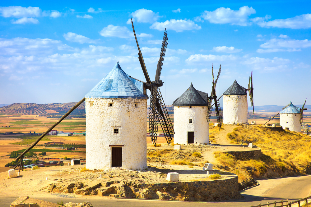 Dónde ver los molinos de viento de La Mancha
