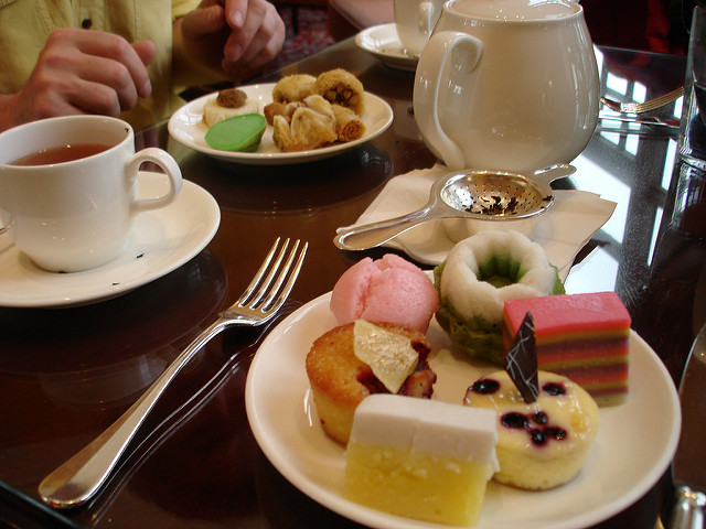 Comer cerca del las Torre Petronas, postres del Mosaic