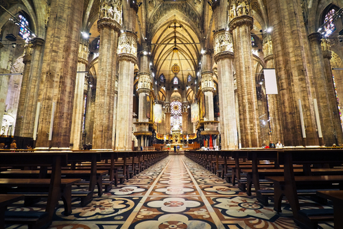 NAve central de la catedral de Milán