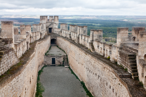 Patio del castillo de Peñafiel