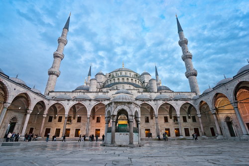Patio de la Mezquita Azul