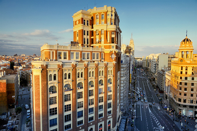 Gran Vía, una de las zonas de compras en Madrid