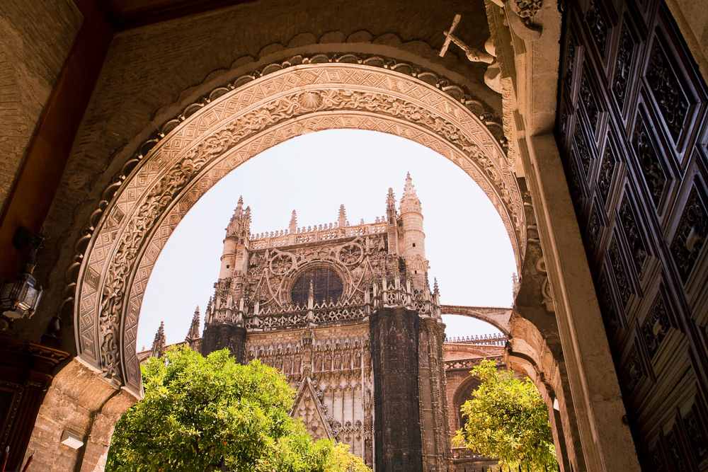 Patio de los Naranjos de la catedral de Sevilla