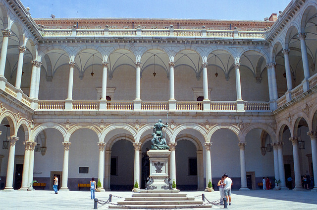 Patio del Alcázar deToledo