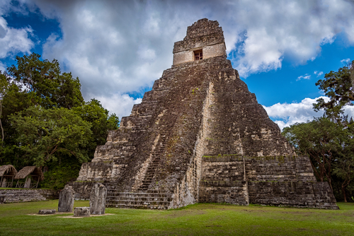Templo del Jaguar en Tikal