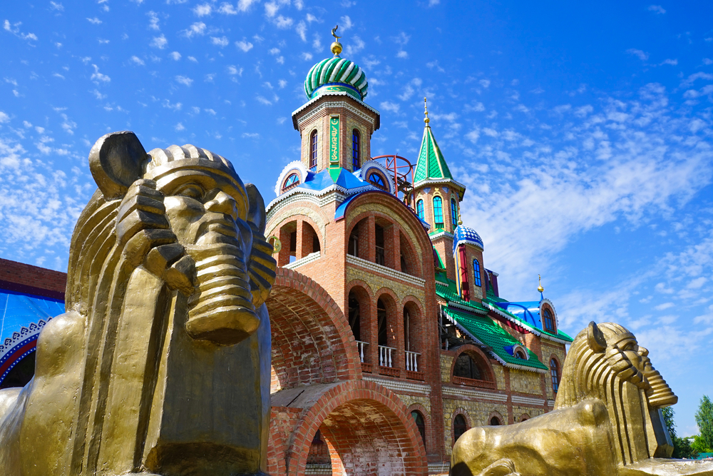 Templo de Todas las Religiones en Kazán