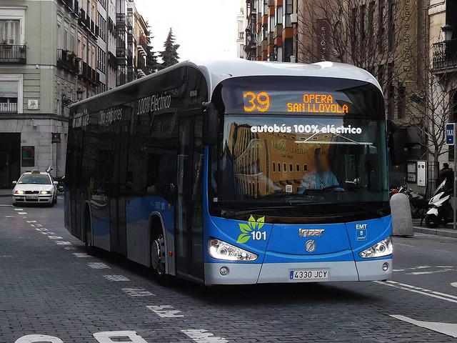 Moverse por Madrid; bus de la EMT