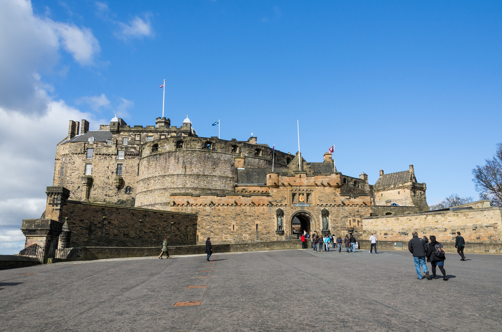 Llegar al castillo de Edimburgo, entrada