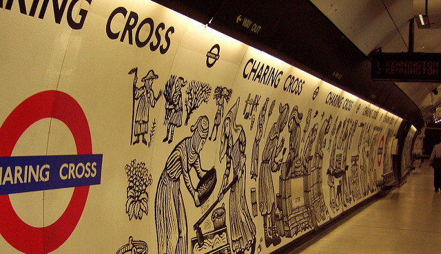 Llegar a Trafalgar Square, estación de Charing Cross