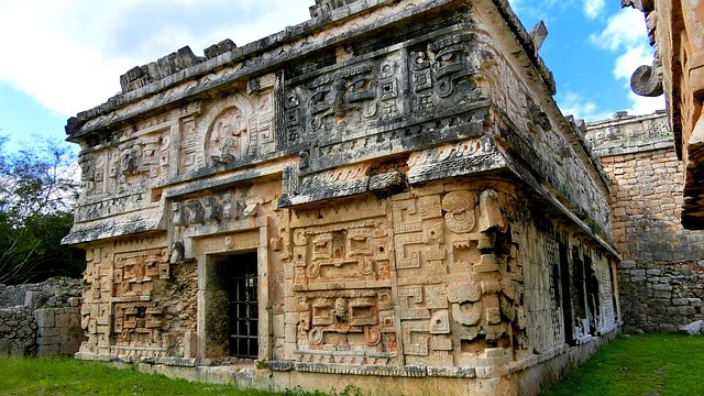 Palacio en Chinchén Itzá
