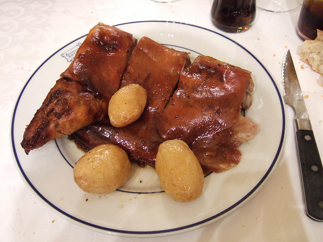 Cochinillo asado en Sobrinos de Botín