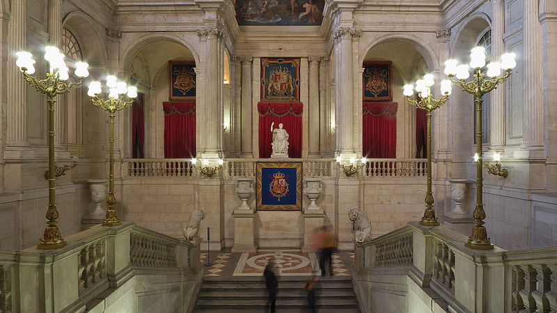 Escalera principal del Palacio Real de Madrid